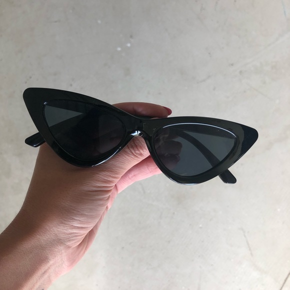 Sunglasses - Picture 1 of 3